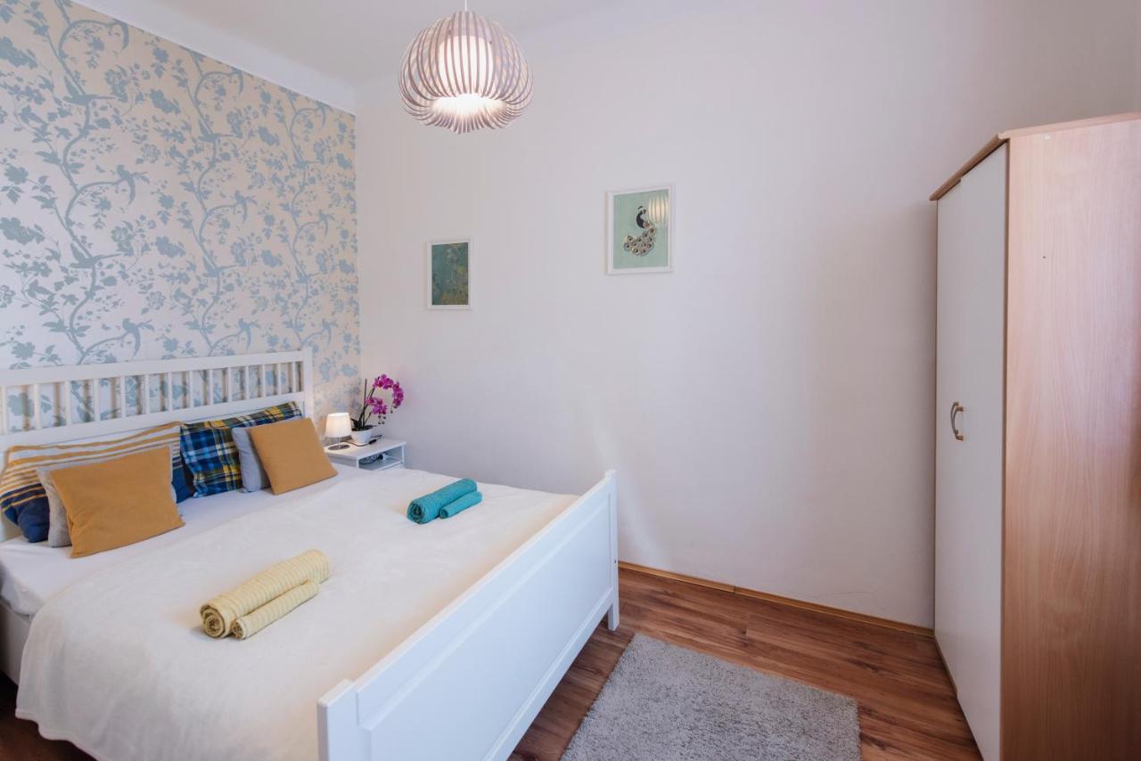 Heart of Pécs apartman free parking Exterior foto
