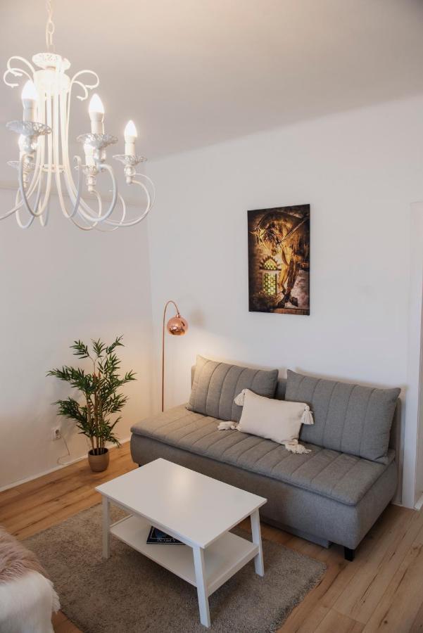 Heart of Pécs apartman free parking Exterior foto