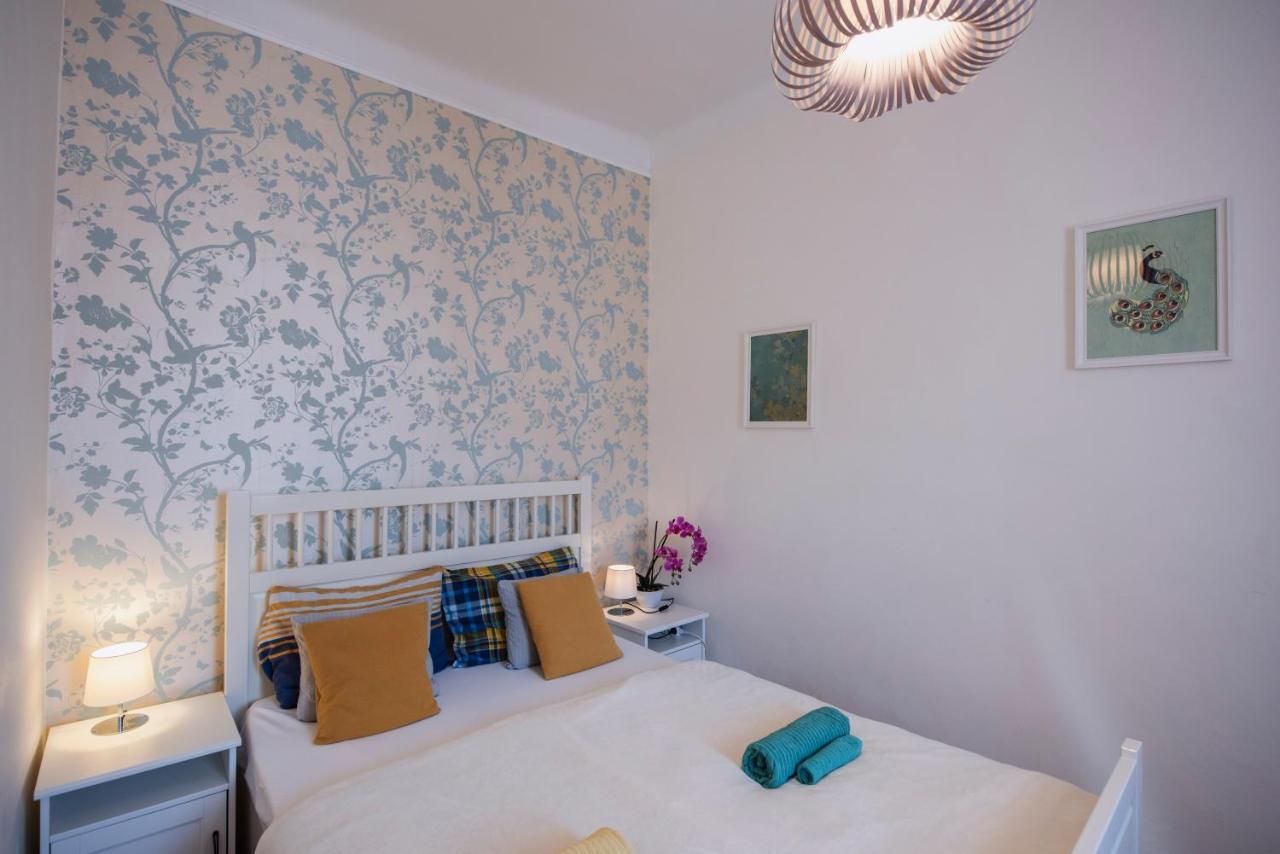 Heart of Pécs apartman free parking Exterior foto