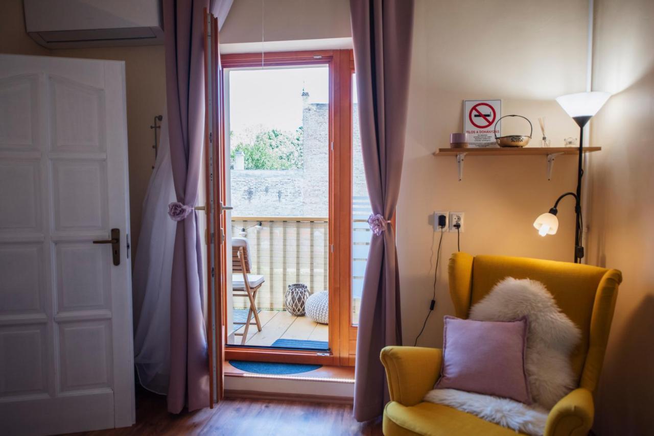 Heart of Pécs apartman free parking Exterior foto